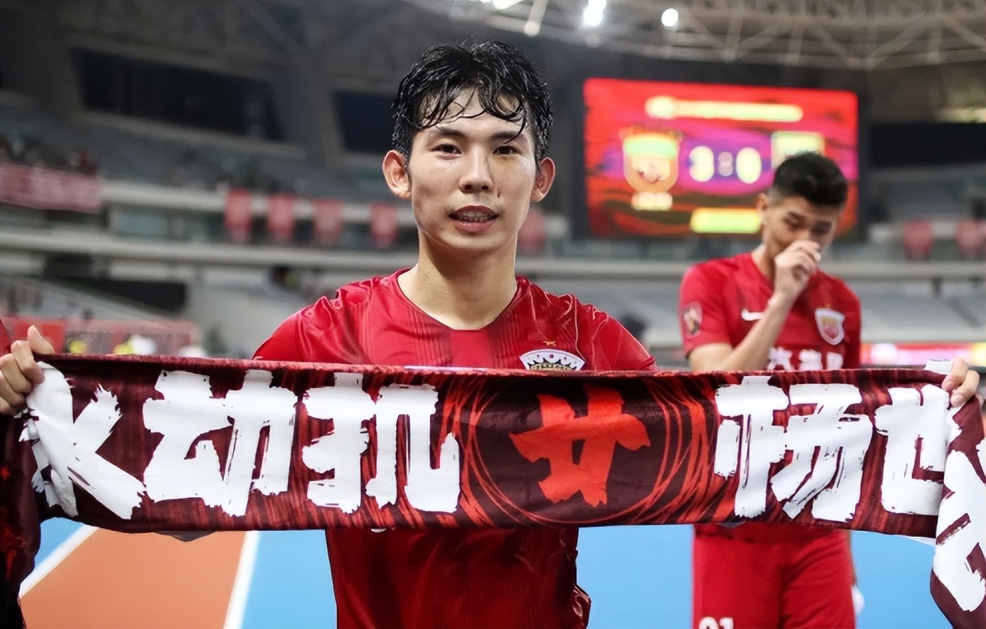 队长领衔首回合胜利，上海上港晋级的简单介绍