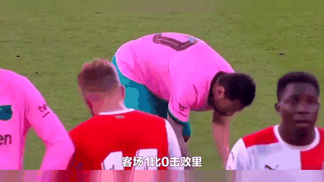 包含里昂豪胜对手,巴黎圣日耳曼大获全胜的词条